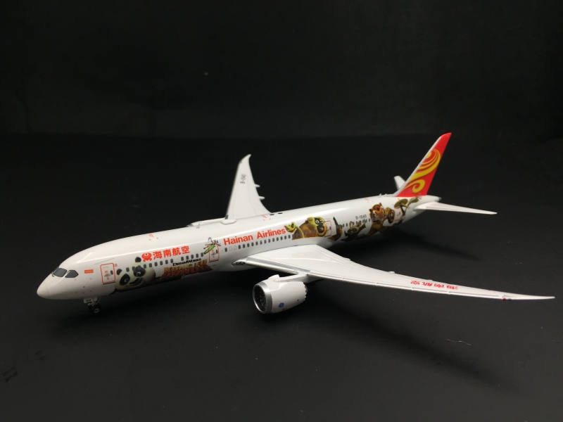 1:400 Hainan B787-9