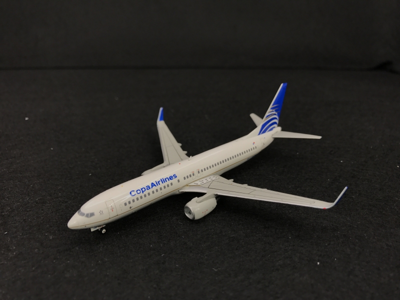 1:400 Copa Airlines B737-80 ...