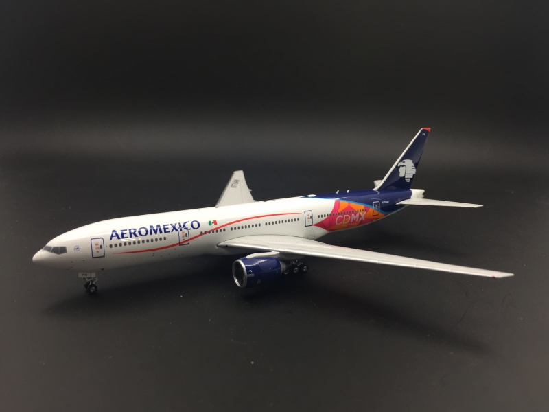 1:400 AeroMexico B777-200ER