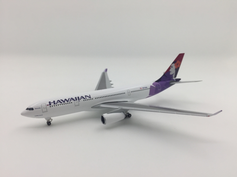 1:500 Hawaiian Airlines A33 ...