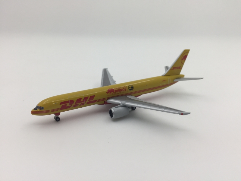 1:500 DHL Air B757-200F (El ...