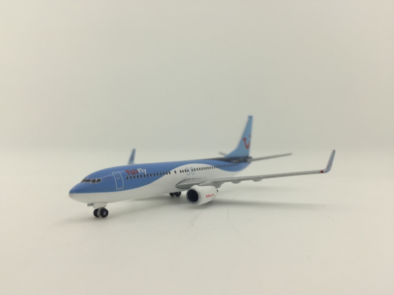 1:500 Tulfly B737-800