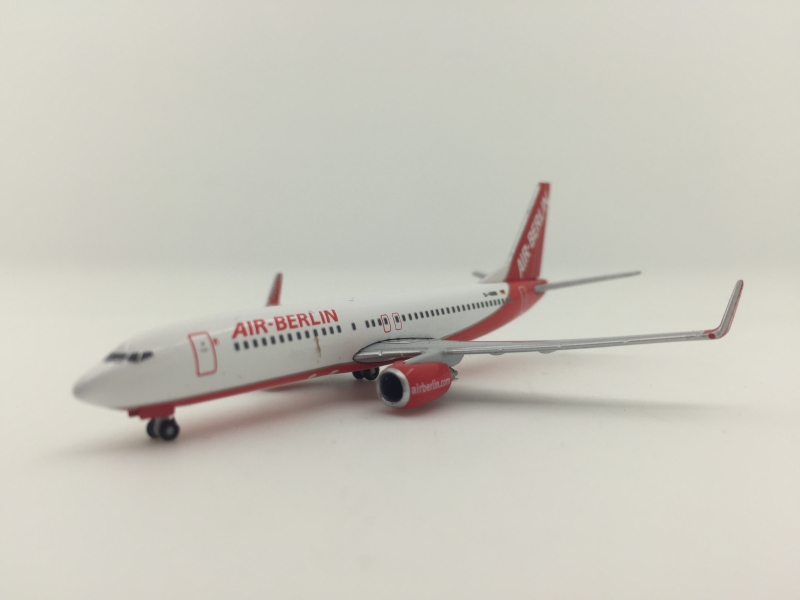 1:500 Air Berlin B737-800