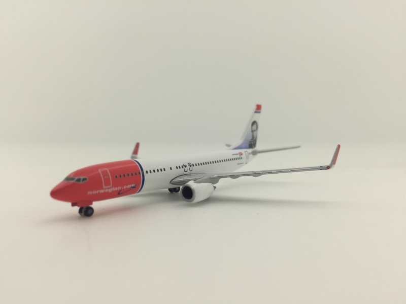 1:500 Norwegian Airlines B7 ...