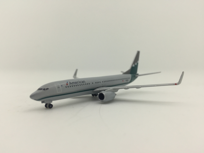 1:500 American Airlines B73 ...