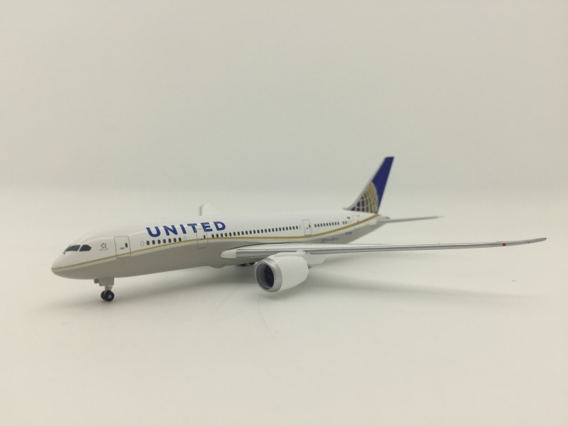 1:500 United Airlines B787- ...
