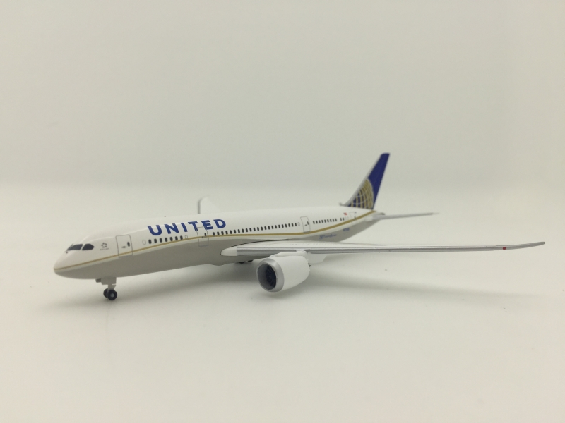 1:500 United Airlines B787- ...