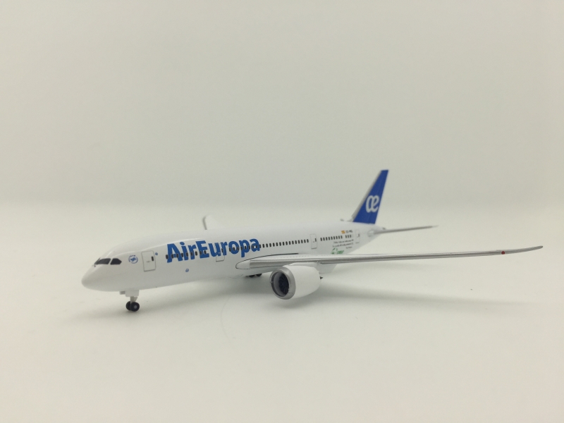 1:500 Air Europe B787-8