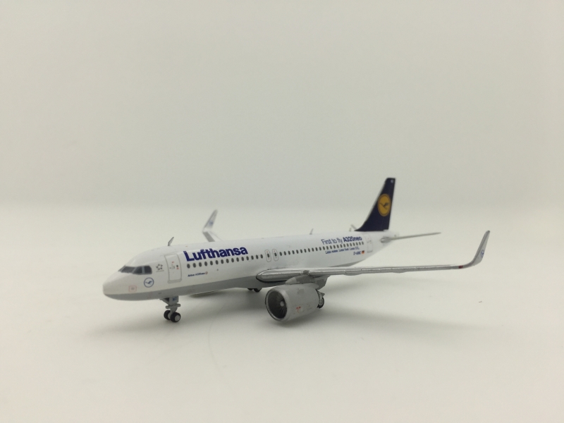 1:400 Lufthansa A320neo