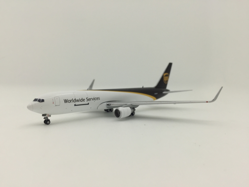1:400 UPS B767-300F