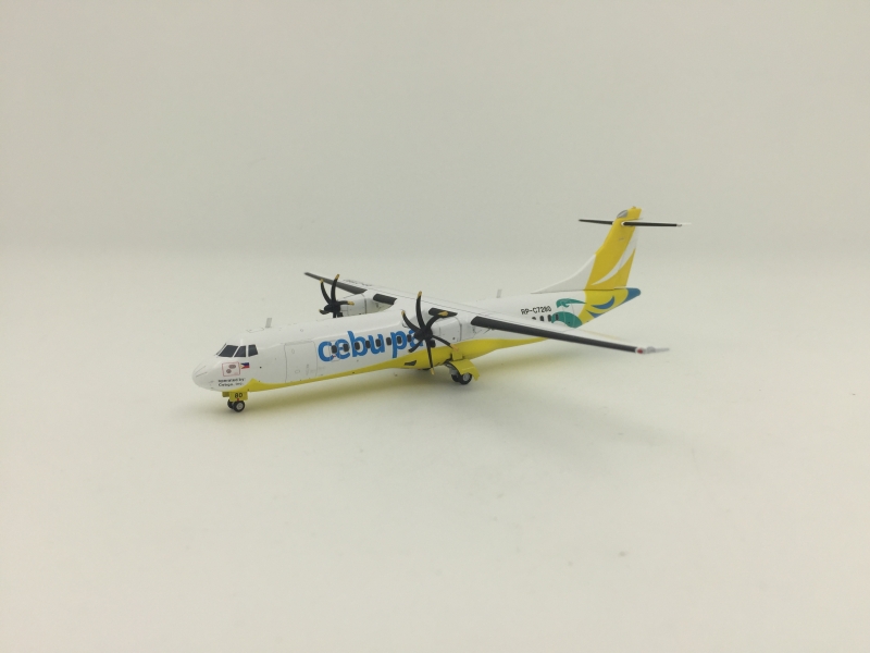 1:200 Cebu Pacific Airlines ...