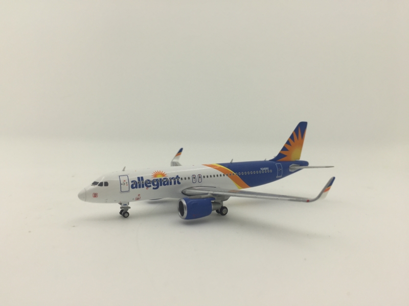 1:400 Allegiant A320