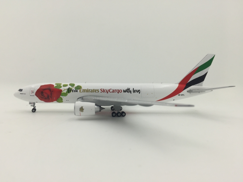1:400 Emirates B777F