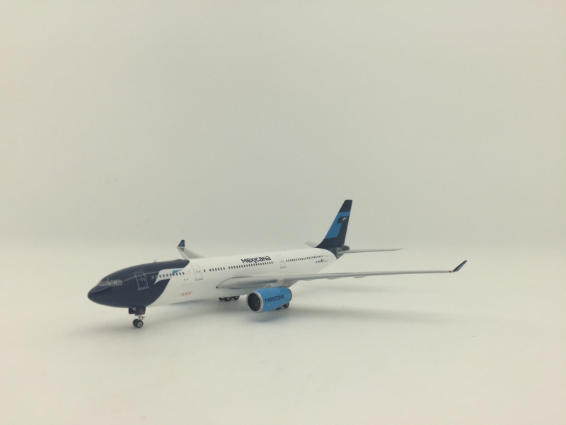 1:400 Mexicana A330-200
