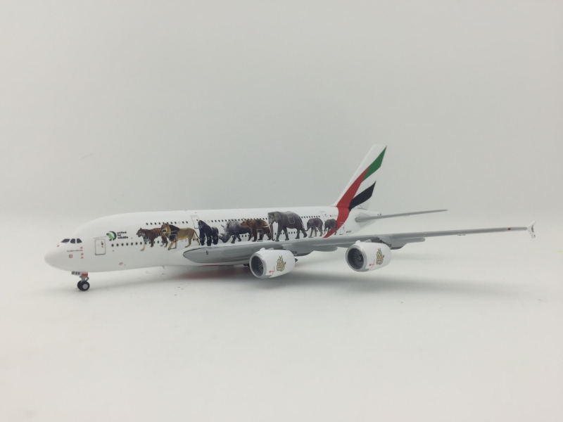 1:400 Emirates A380-800 (Un ...