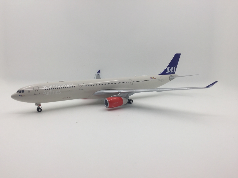 1:200 SAS Scandinavian Airl ...