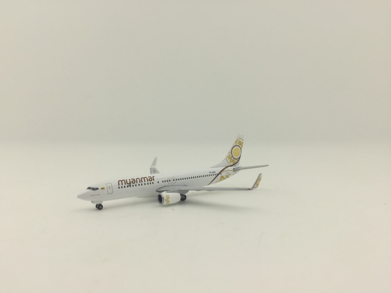 1:500 Myanmar National Airl ...