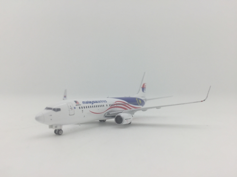 1:400 Malaysia Airlines B73 ...