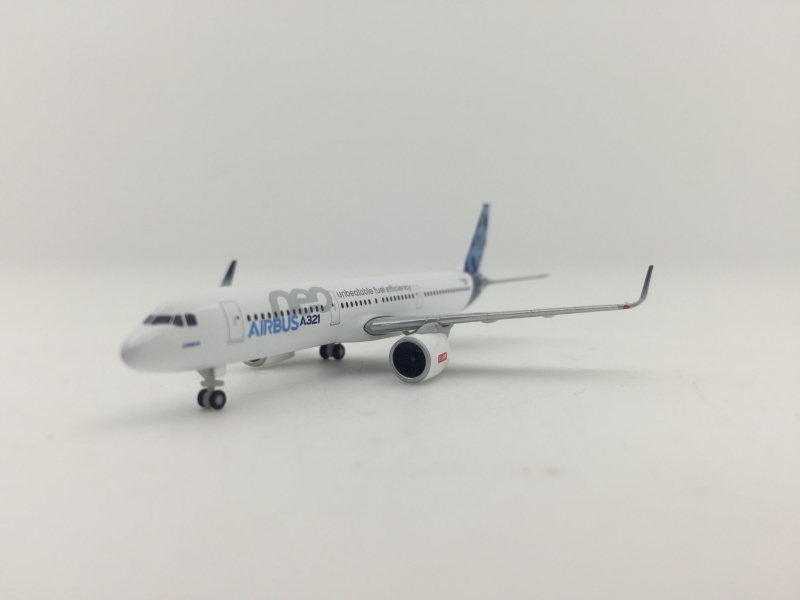 1:500 Airbus House Color A3 ...