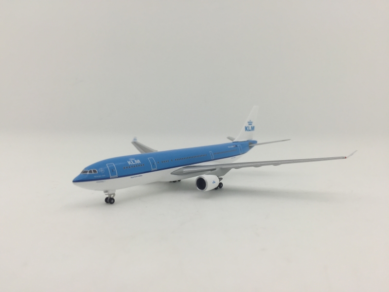 1:500 KLM A330-200