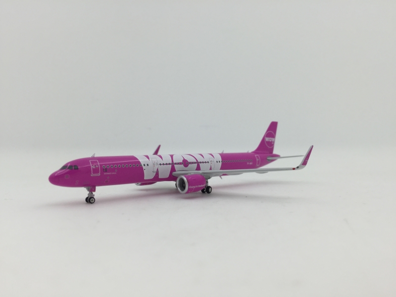 1:400 WOW Air A321 neo