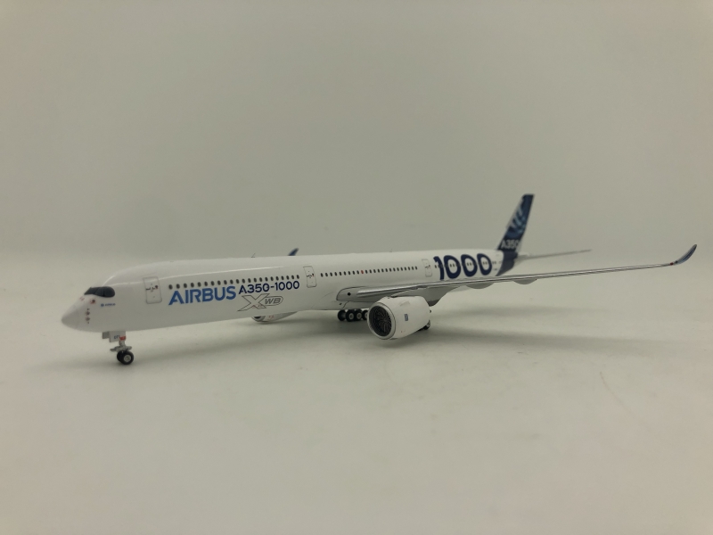 1:400 Airbus House Color A3 ...