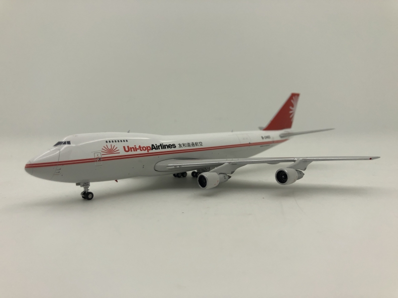 1:400 Uni-Top Airlines B747 ...