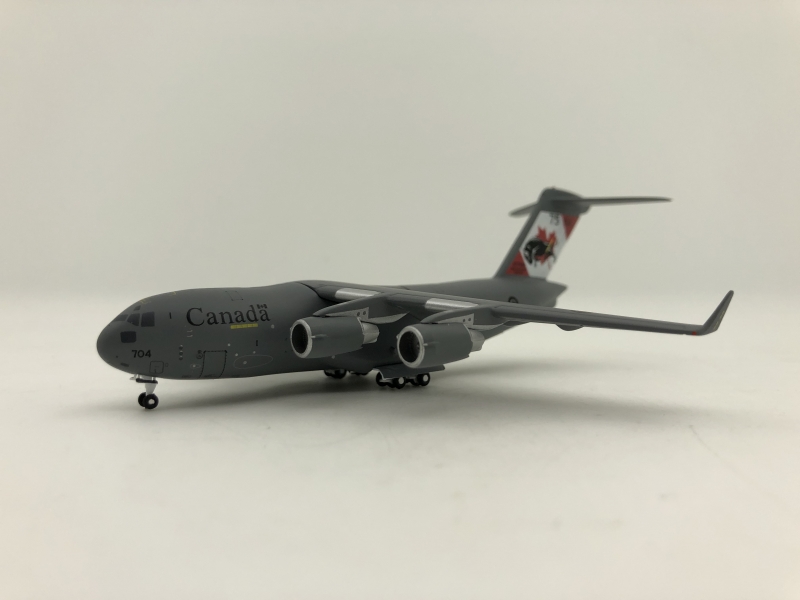 1:400 Canadian Air Force C- ...