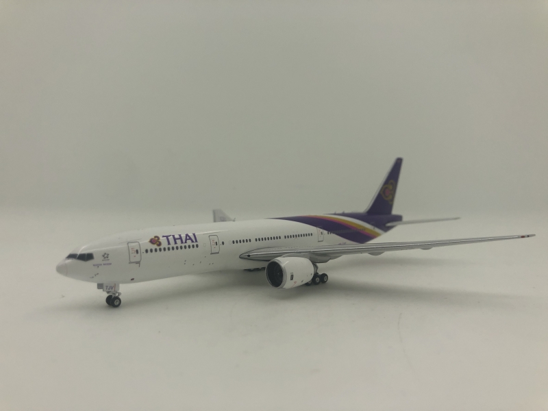 1:400 Thai Airways B777-200 ...