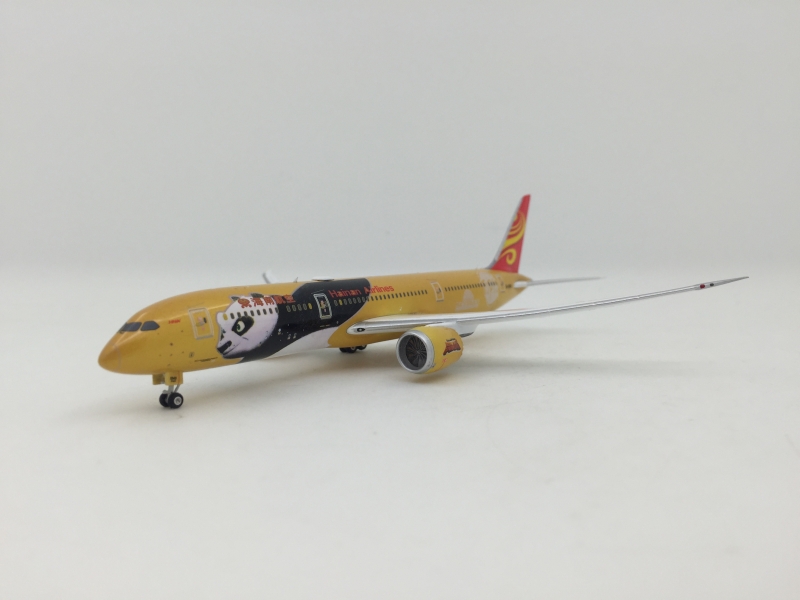 1:400 Hainan Airlines B787- ...