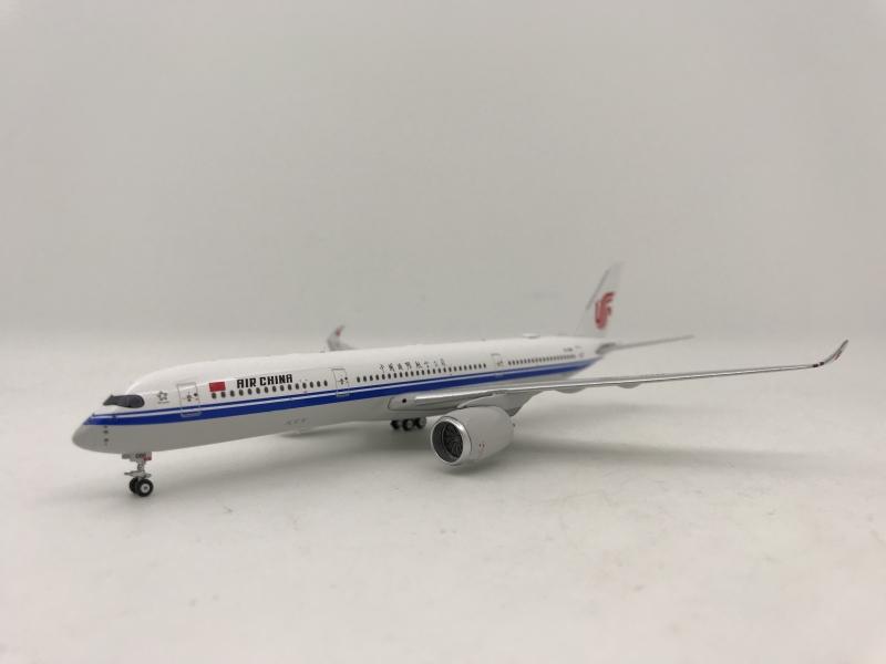 1:400 Air China A350-900