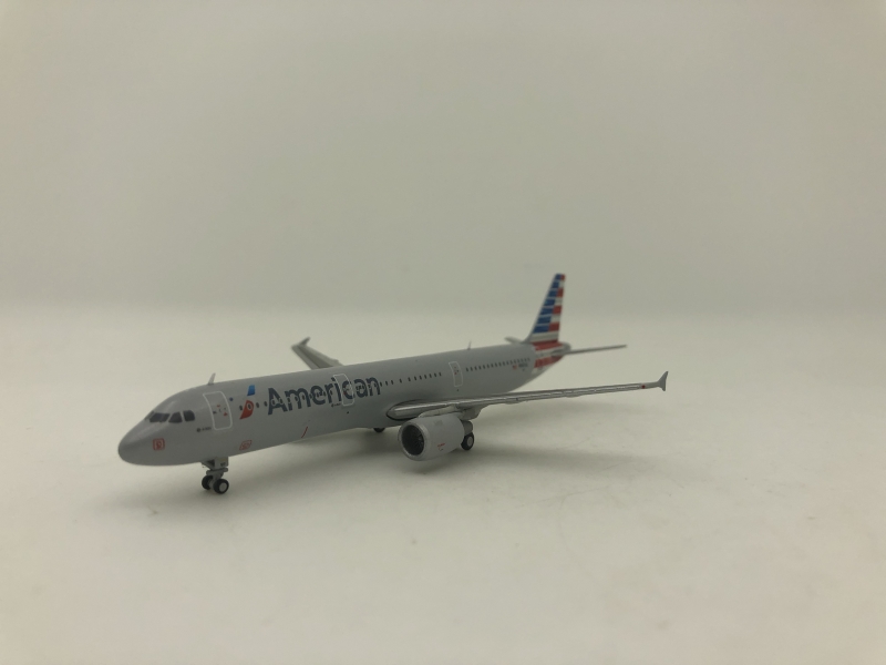 1:400 American Airlines A32 ...