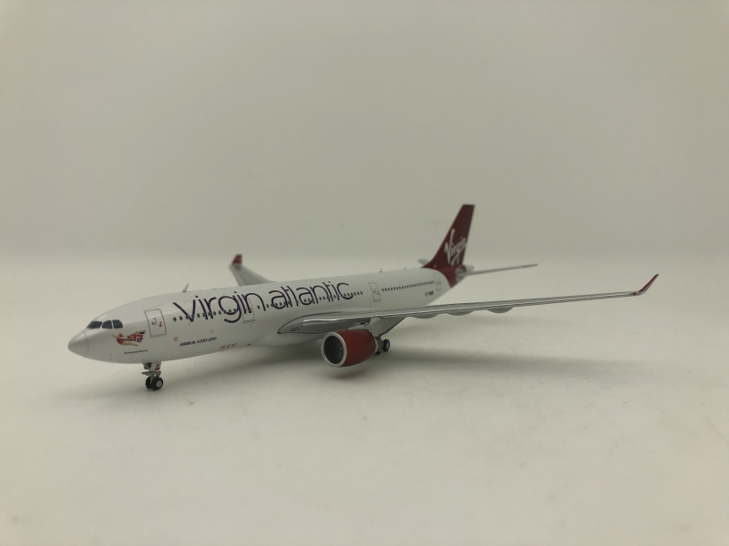1:400 Virgin Atlantic A330- ...