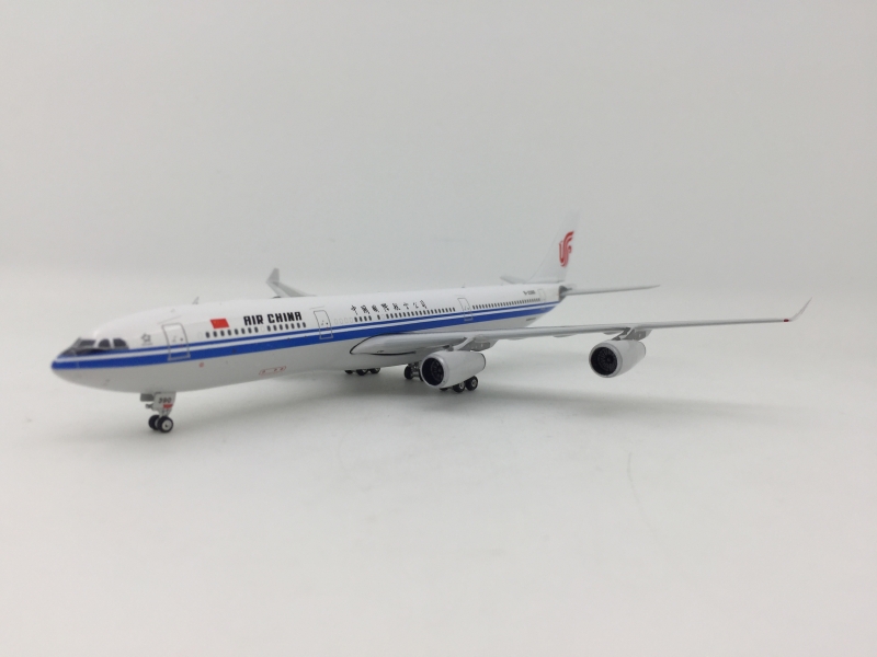 1:400 Air China A340-300