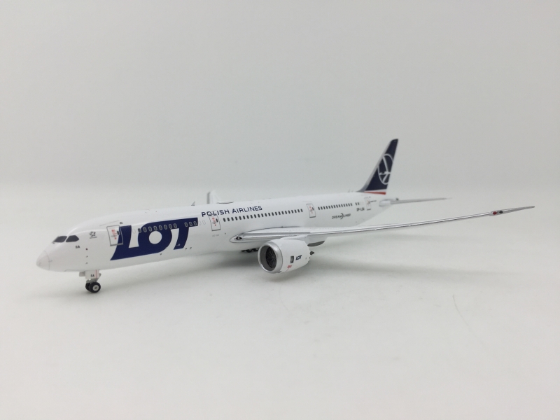 1:400 LOT Polish Airlines B ...