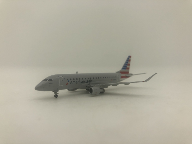 1:400 American Eagle ERJ-17 ...