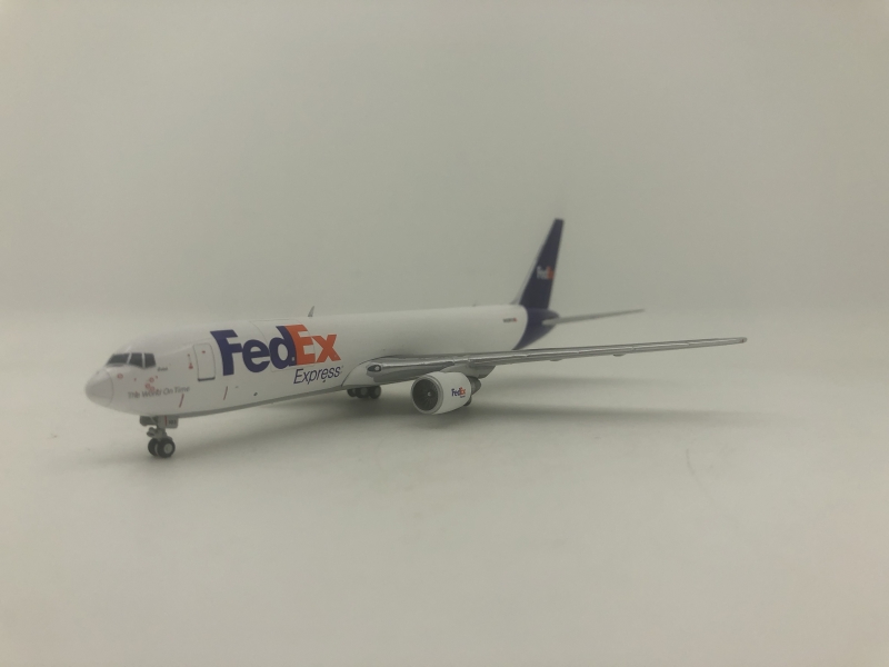 1:400 Fedex B767-300F