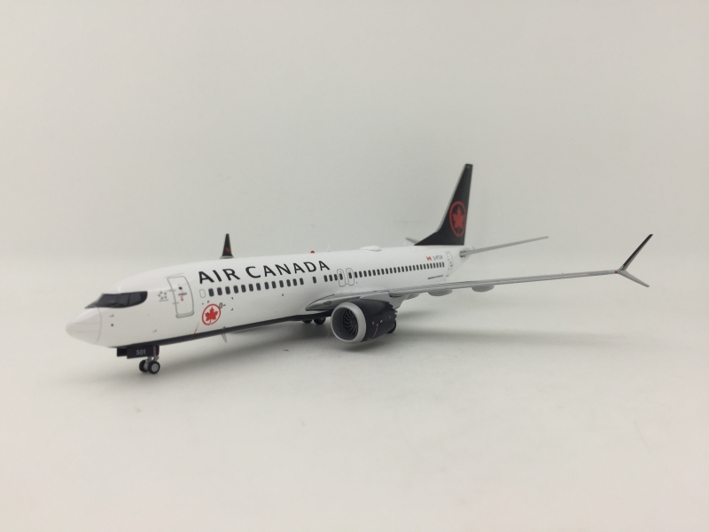 1:200 Air Canada B737 Max 8