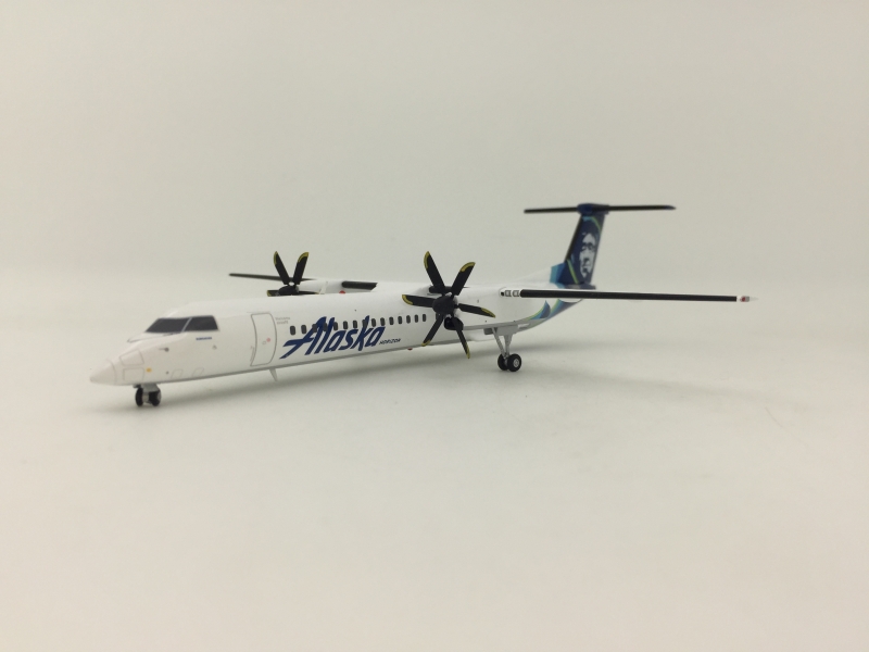 1:200 Alaska airlines Q400
