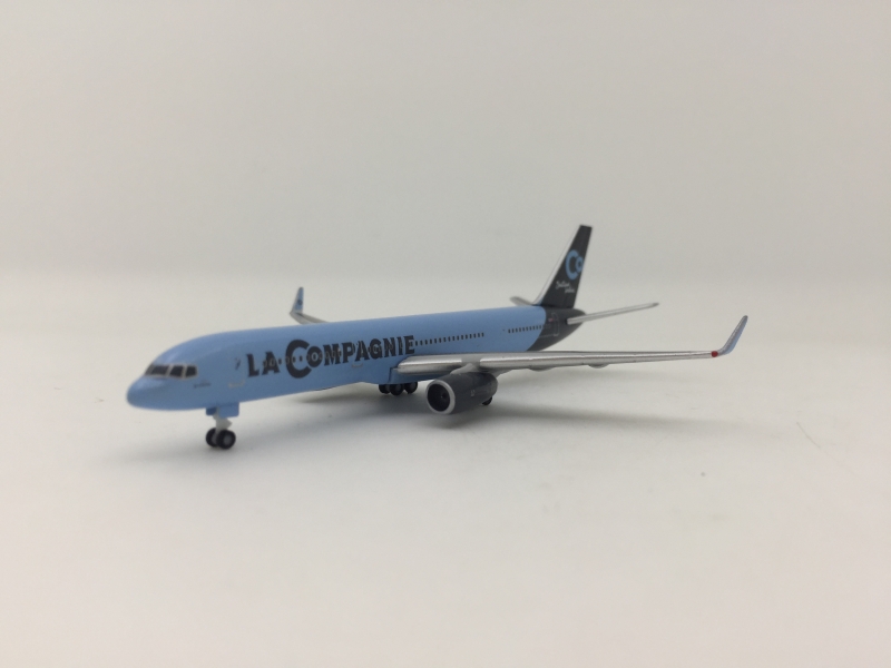 1:500 LA Compagnie B757-200