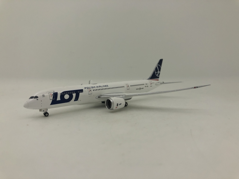 1:400 LOT Polish Airlines B ...