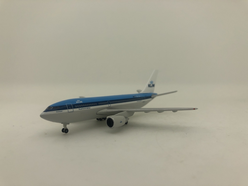 1:500 KLM A310-200