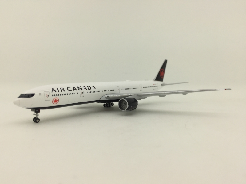 1:400 Air Canada B777-300ER