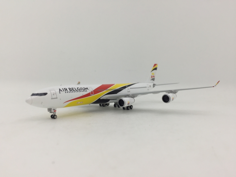1:400 Air Belgium A340-300