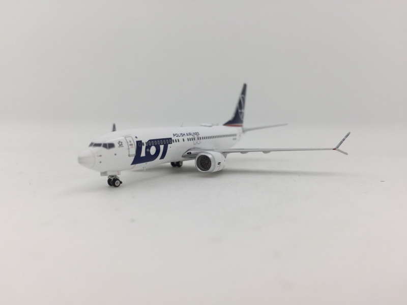 1:400 LOT Polish Airlines B ...