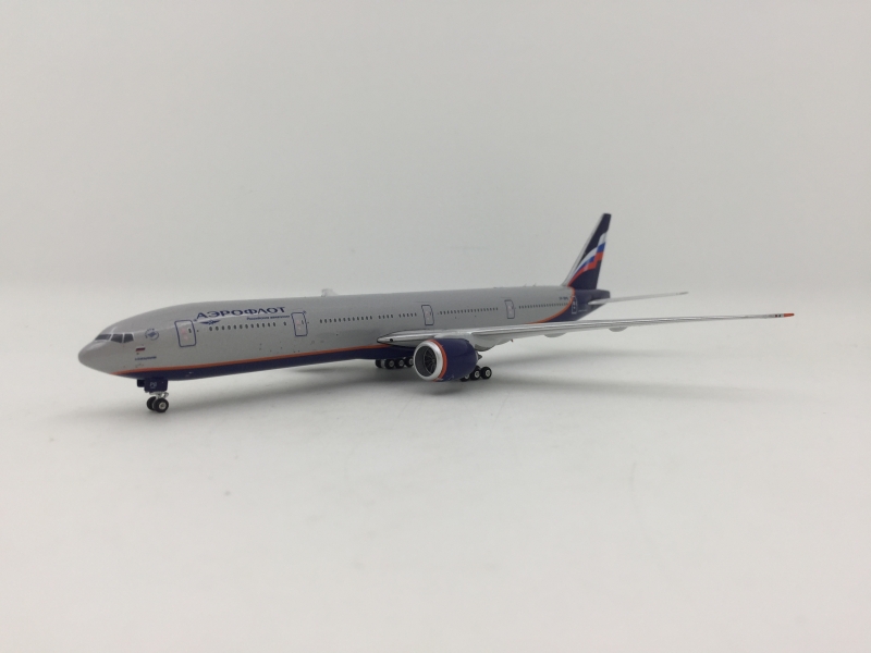 1:400 AEROFLOT B777-300ER ( ...