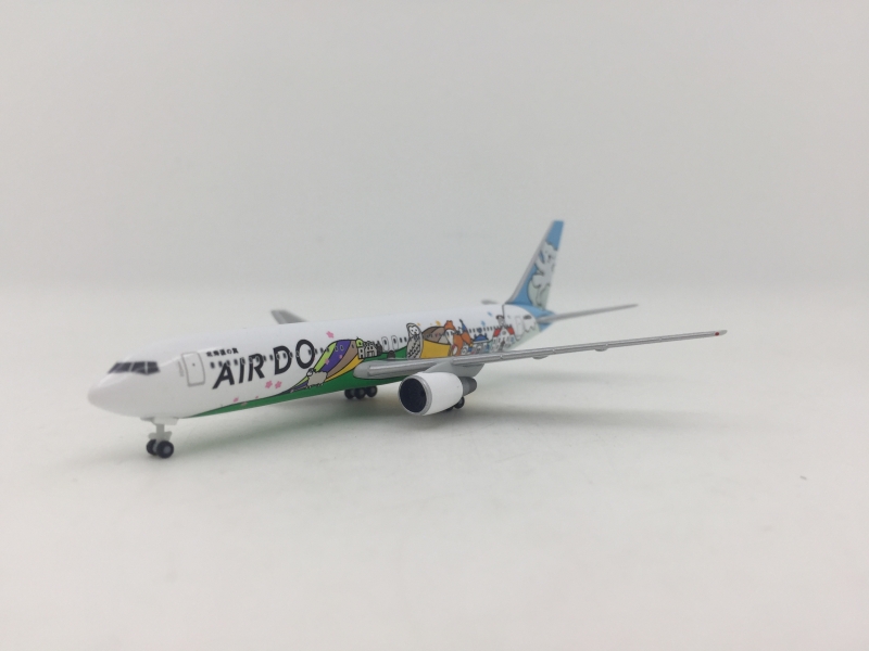 1:500 Air Do B767-300 (Bear ...