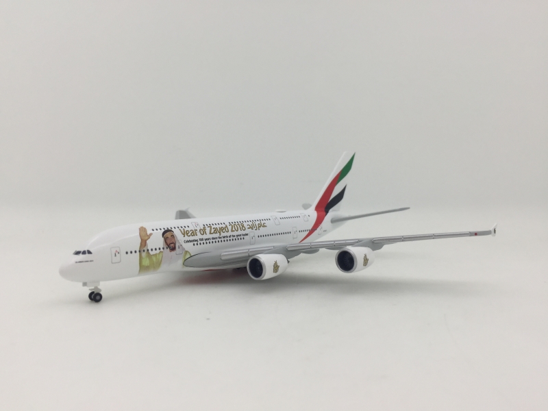 1:500 Emirates A380-800 (Ye ...