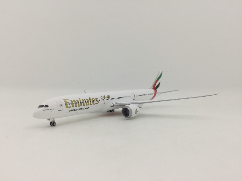 1:400 Emirates B787-10