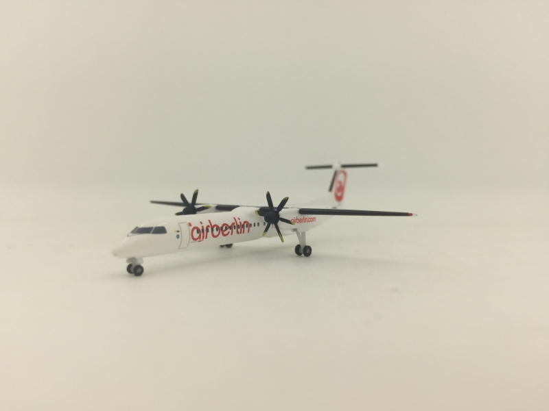 1:500 Air Berlin Q400